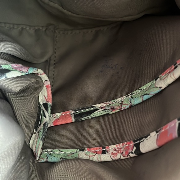 Nicole by Nicole Miller Shoulder Bag/Multicolor Flower Print gently - Picture 11 of 11